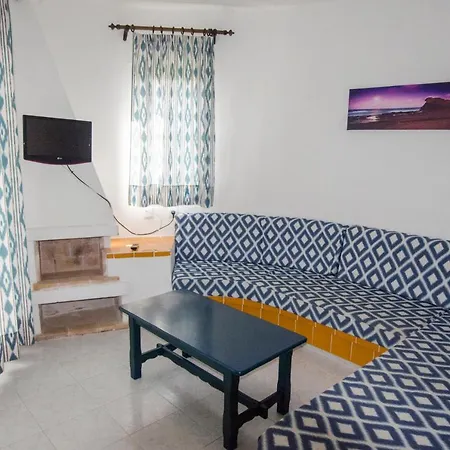 Las Bouganvillas * Cala'N Blanes (Menorca)